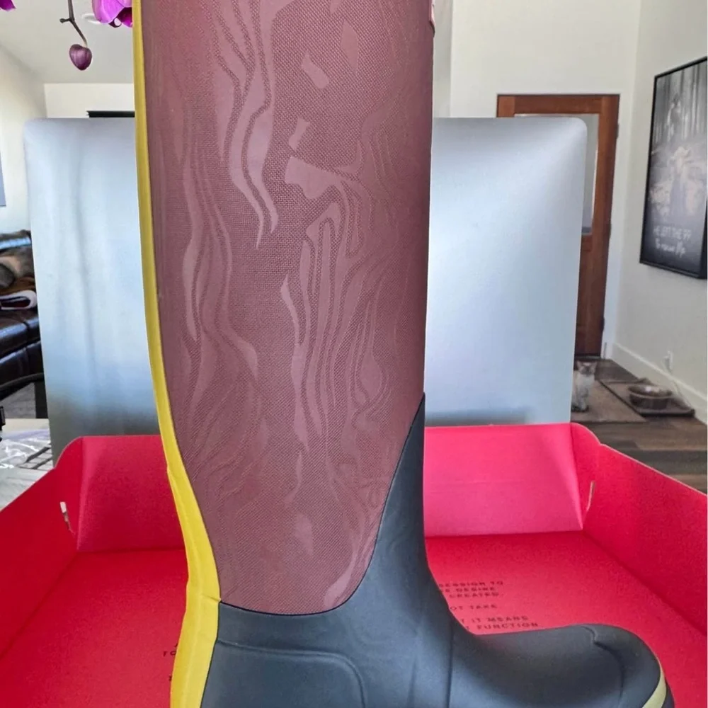 Hunter Erosion Texture Patchwork Boots - Picture 2 of 5